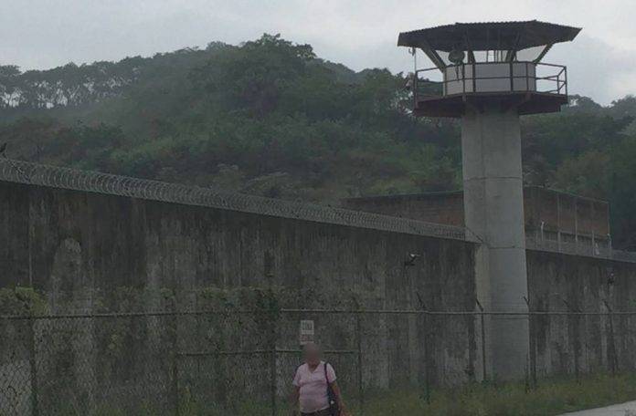 Sujeto acusado de violación se suicida en su celda del penal