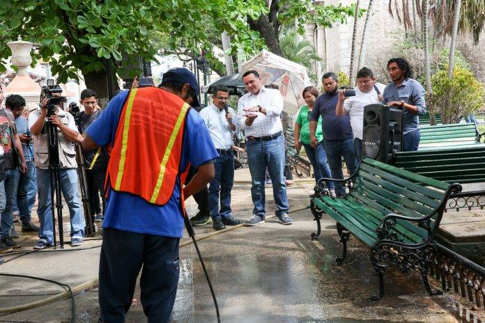 ¡A volar los chicles del parque Hidalgo!