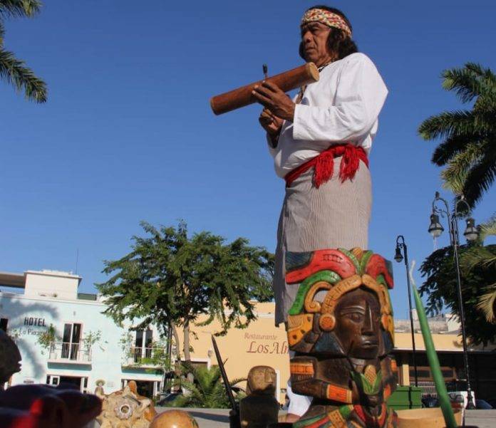 Pecho a pechito: ensalada “Tren Maya, más de lo mismo”