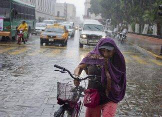 No olvides tu paraguas, que se espera lluvia por la tarde-noche Agarra tu sombrilla que se espera lluvia por la tarde-noche