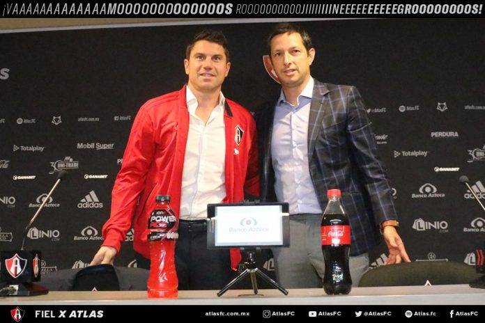 Leandro Cufré viene de ganar como auxiliar técnico con Santos la Liga MX.