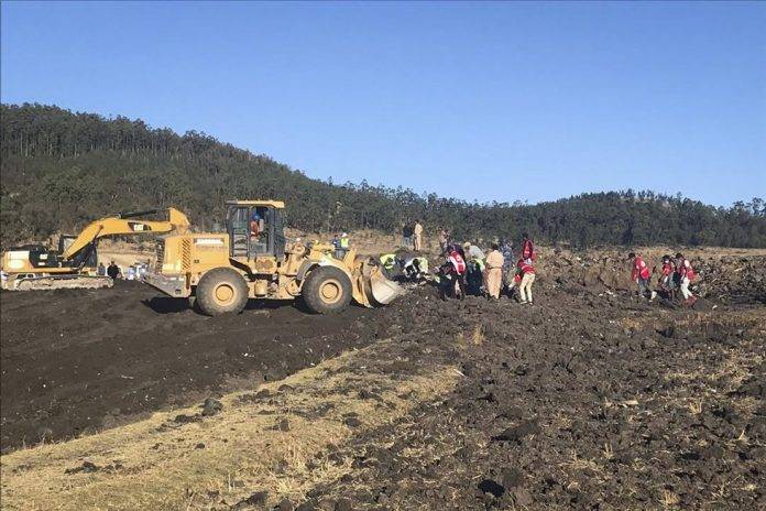 Nadie sobrevivió luego del avionazo a minutos del despegue.