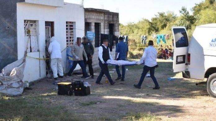 Además del menor fallecido, una niña y una mujer salieron lesionadas.