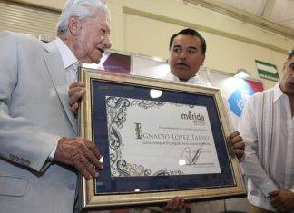 Homenajean a Ignacio López Tarso en el marco de la Filey