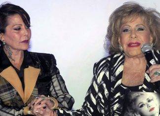 A Silvia Pinal la están medicando fuerte: Ale Guzmán (video) Al parecer los únicos familiares que han estado pendientes de la salud de Silvia Pinal son Alejandra Guzmán y su hermano Luis Enrique.