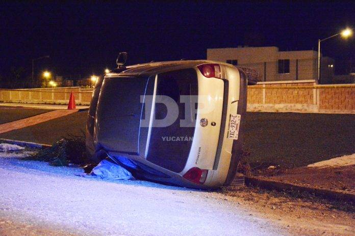 Ebrio muere aplastado por su propia nave