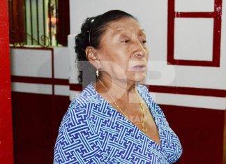 Mal hijo quiere deja sin casa a su madre Mal hijo quiere deja sin casa a su madre
