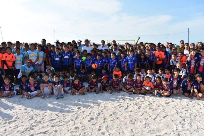 Arranca Copa Internacional de fútbol playero