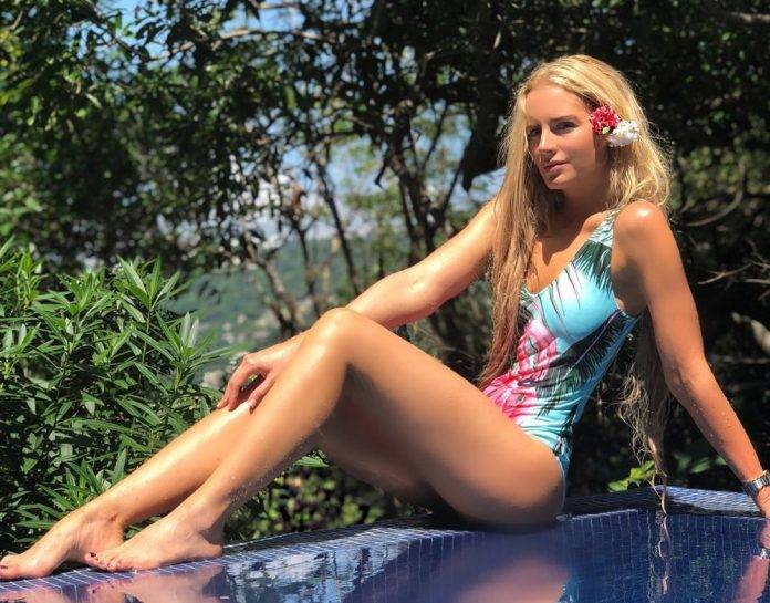 Sin que Peña Nieto se haya divorciado, modelo estaría esperando hijo suyo