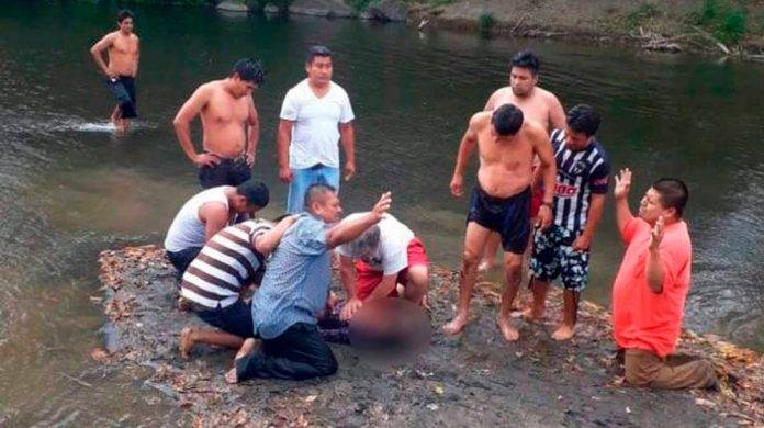 Niña va a que la bauticen y muere ahogada