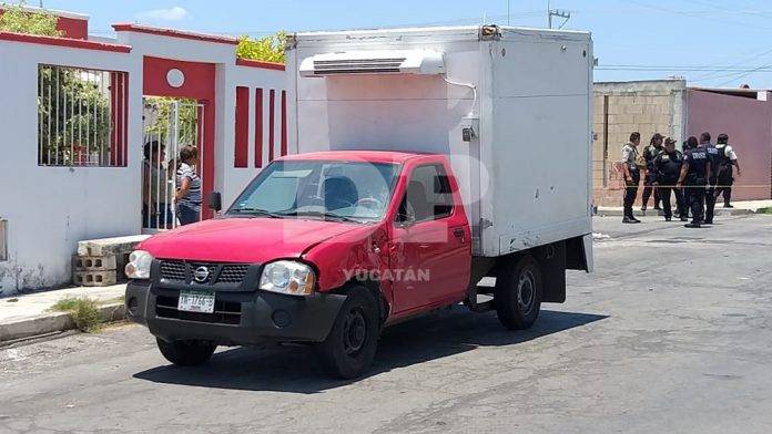 Policía se pasa el alto y termina con la chola rota