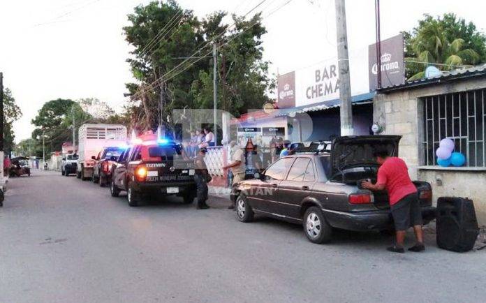 Clausuran bar 'irregular' en Tizimín y detienen a 5 borrachitas impertinentes