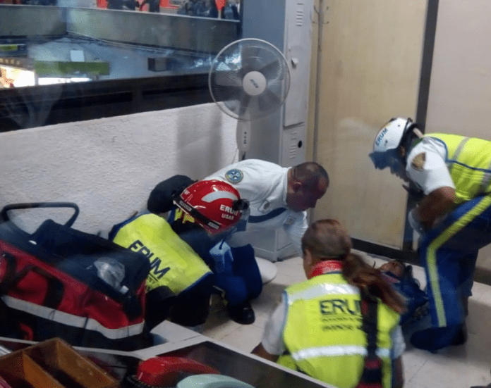 Explosión por cortocircuito deja tres heridos en el Metro de la CdMx