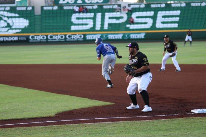 Leones de Yucatán funden el acero en el Kukulkan