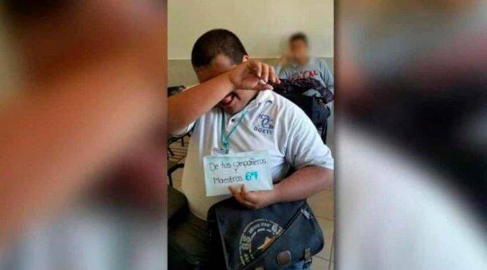 Hacen 'coperacha' de su becas para que su compañero no deje la escuela (Video)