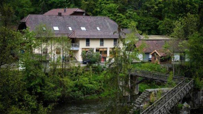Hallan en diferentes hoteles a 5 cadáveres con flechas atravesadas