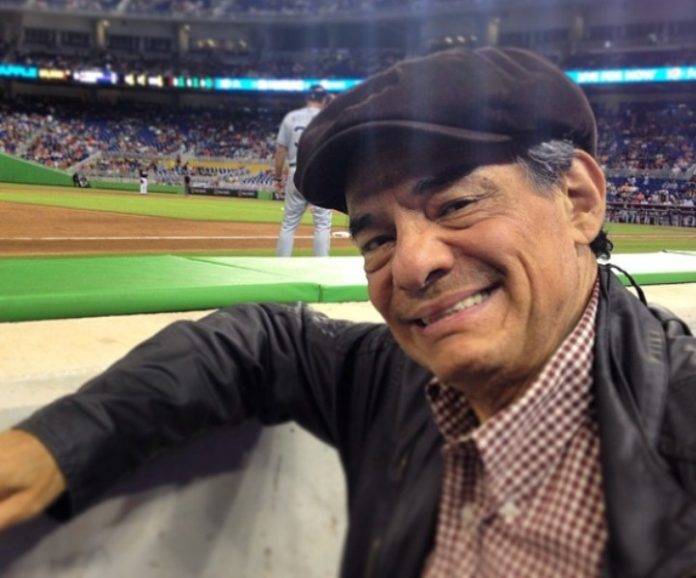 El sexólogo Rubén Carbajal manifestó su afecto por José José recordando viejos tiempos. (Foto: redes sociales)