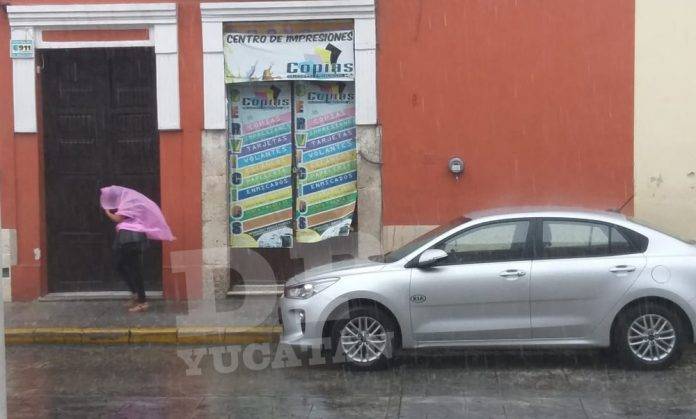 Nueva tormenta azota Mérida por segundo día