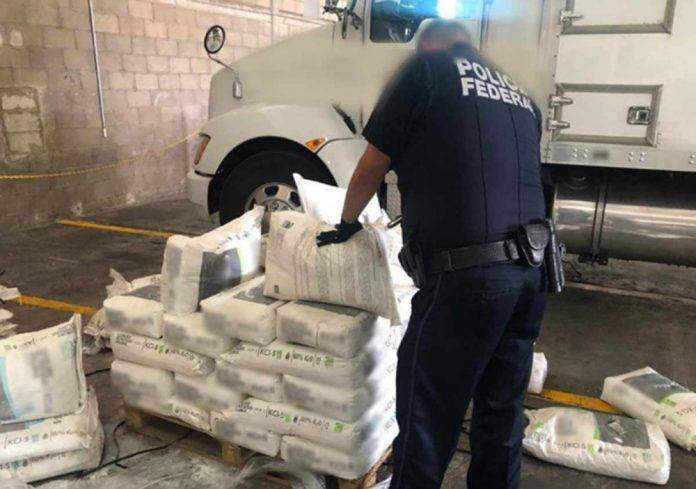 Más de media tonelada de ‘cristal’ asegurada en paquetería