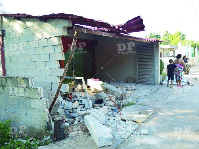 Profe pedernal se mete hasta el fondo de una casa y causa tremendo desastre