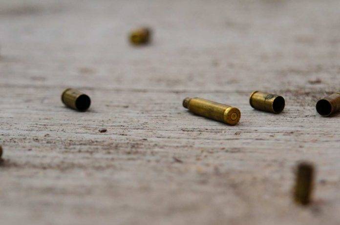 Sicarios matan a herido que llevaban en una ambulancia