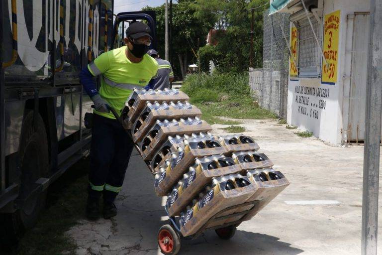 Se va ‘Zeta’ y levantan Ley Seca en Yucatán