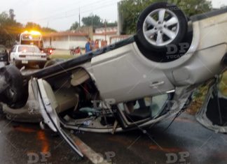 Papá e hija vuelven a nacer tras salir ilesos de una aparatosa volcadura en la vía Mérida-Umán