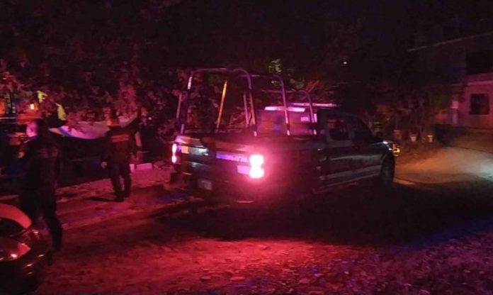 Machete en mano exigen aclarar la violenta muerte de una anciana