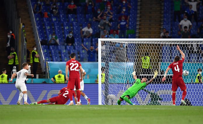Gol de Immobile, el segundo de la noche para Italia