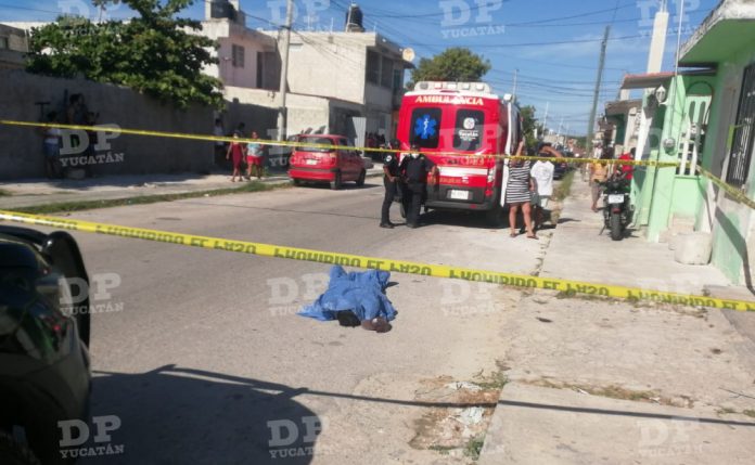 Muere tras fuerte caída en calles de Progreso (video)