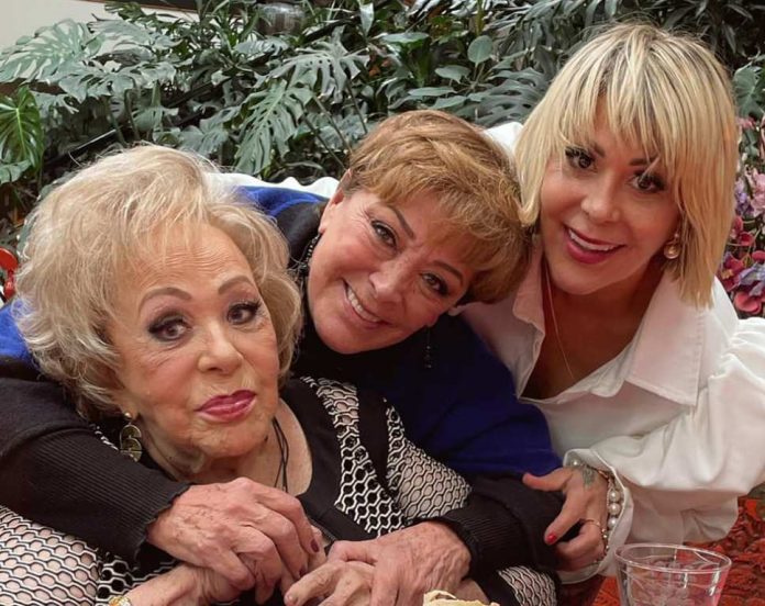 Silvia Pinal continúa hospitalizada en un pabellón Covid, tras ser diagnosticada con la enfermedad