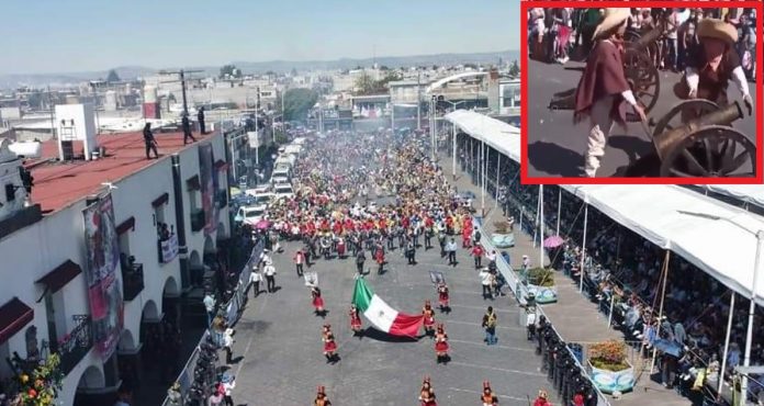 Un danzante del Carnaval de Huejotzingo se lastimó muy gravemente una mano al ponerla en la boca de un cañón de guerra cuando su compañero lo activó. Un danzante del Carnaval de Huejotzingo se lastimó muy gravemente una mano al ponerla en la boca de un cañón de guerra cuando su compañero lo activó.