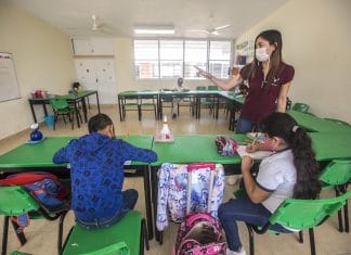 Desde este martes, todos los alumnos de nivel básico regresan a las aulas en Yucatán