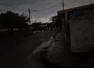 Lluvia sorprende y ‘deja’ sin luz a vecinos de Polígono 108