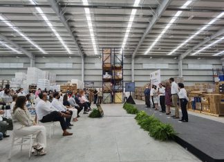 Inaugura el ‘Góber’ el WHM Centro Logístico en Mérida