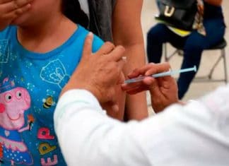 Abren registro de vacunación para niños de 12 años en adelante sin comorbilidades