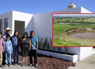 Hace un año el mega socavón se ‘tragó’ su vivienda y hoy la familia recibe una casa nueva