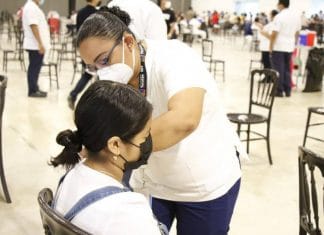 Dan un día más para vacunar contra Covid a chavos de 12 a 14 años Para la vacunación del domingo 8 de mayo se mantendrá las mismas sedes y horarios, tanto en la capital yucateca como en Valladolid, Tizimín, Kanasín, Umán, Progreso, Tekax y Ticul.