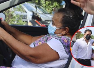 Abuelita paga el predial a tiempo en Progreso y se gana un auto último modelo