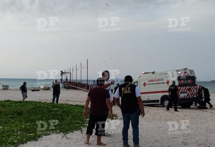 El hombre del clavado fue hospitalizado en el mismo puerto de Progreso.