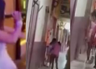 Se le acabó la fiesta: mamá saca a su hija adolescente del antro ¡a cinturonazos!