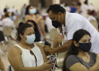 Pondrán vacunas a adultos mayores y rezagados en 14 municipios