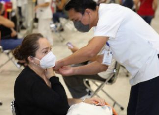 Arranca cuarta dosis de vacunación contra Covid para personas de 40 a 59 años de edad de Mérida