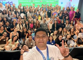 Canva World Tour congrega a más de 120 asistentes en la Universidad Anáhuac Mayab