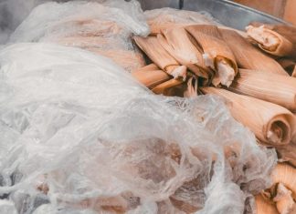 Hospitalizan a 7 niños por comer tamales; una niña que dio positivo a fentanilo está delicada