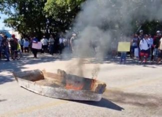 Protestan más de 100 pescadores en Progreso por ‘injusto’ decomiso