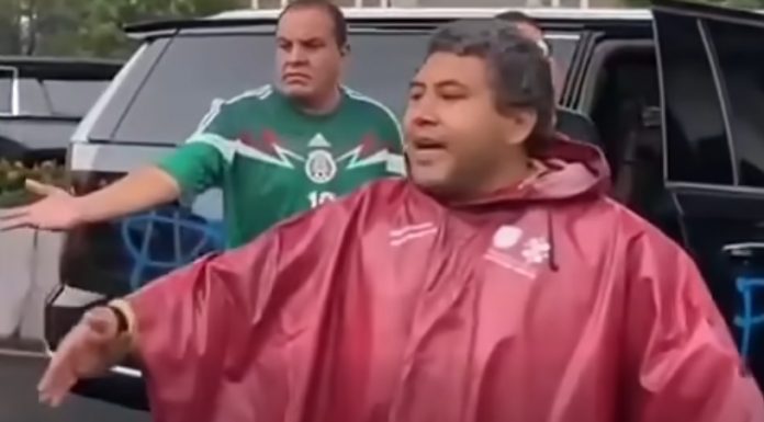 Vandalizan camioneta de Cuauhtémoc Blanco, cuando iba al partido de México (VIDEO)