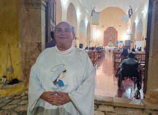 Como actores… Los santitos de Yucatán usan ‘dobles’