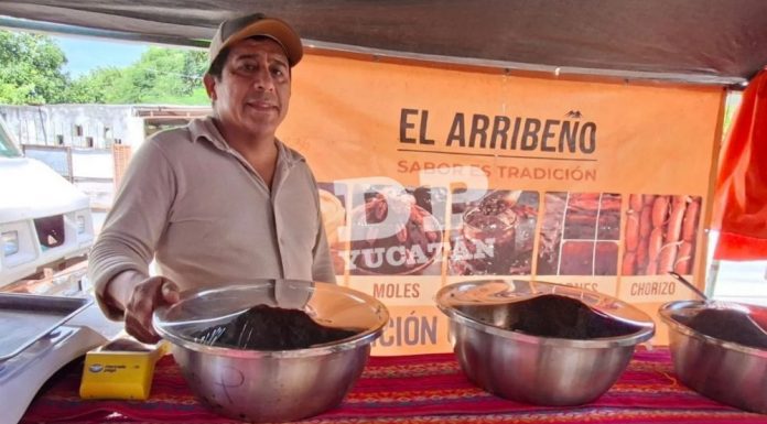 Apareció la mafia: Piden cuentas por espacios en los tianguis
