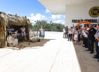 También la Fiscalía de Yucatán celebró su Hanal Pixán